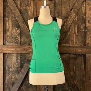 Under Armour  sports top green/ black
